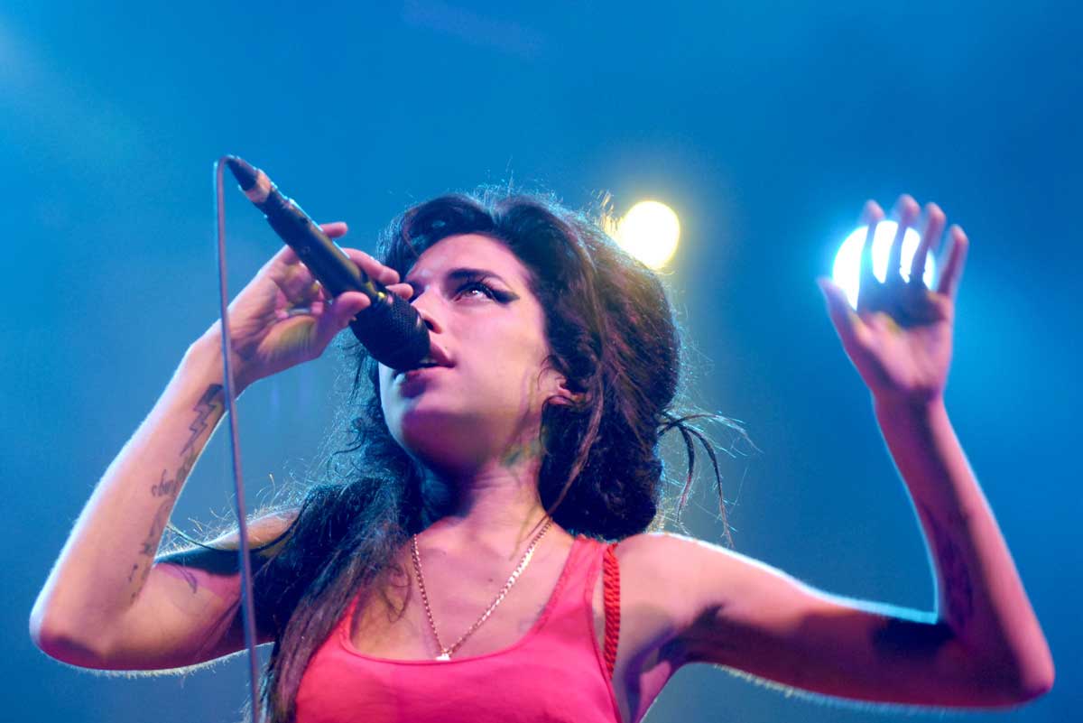 Amy Winehouse ninging