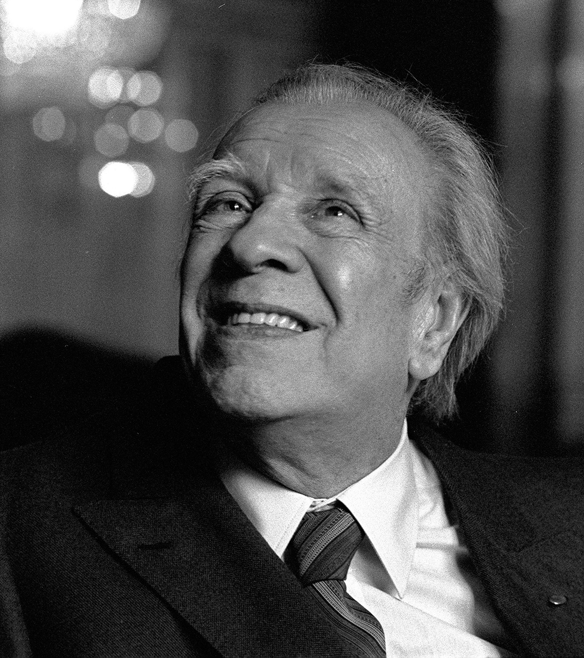 JORGE LUIS BORGES