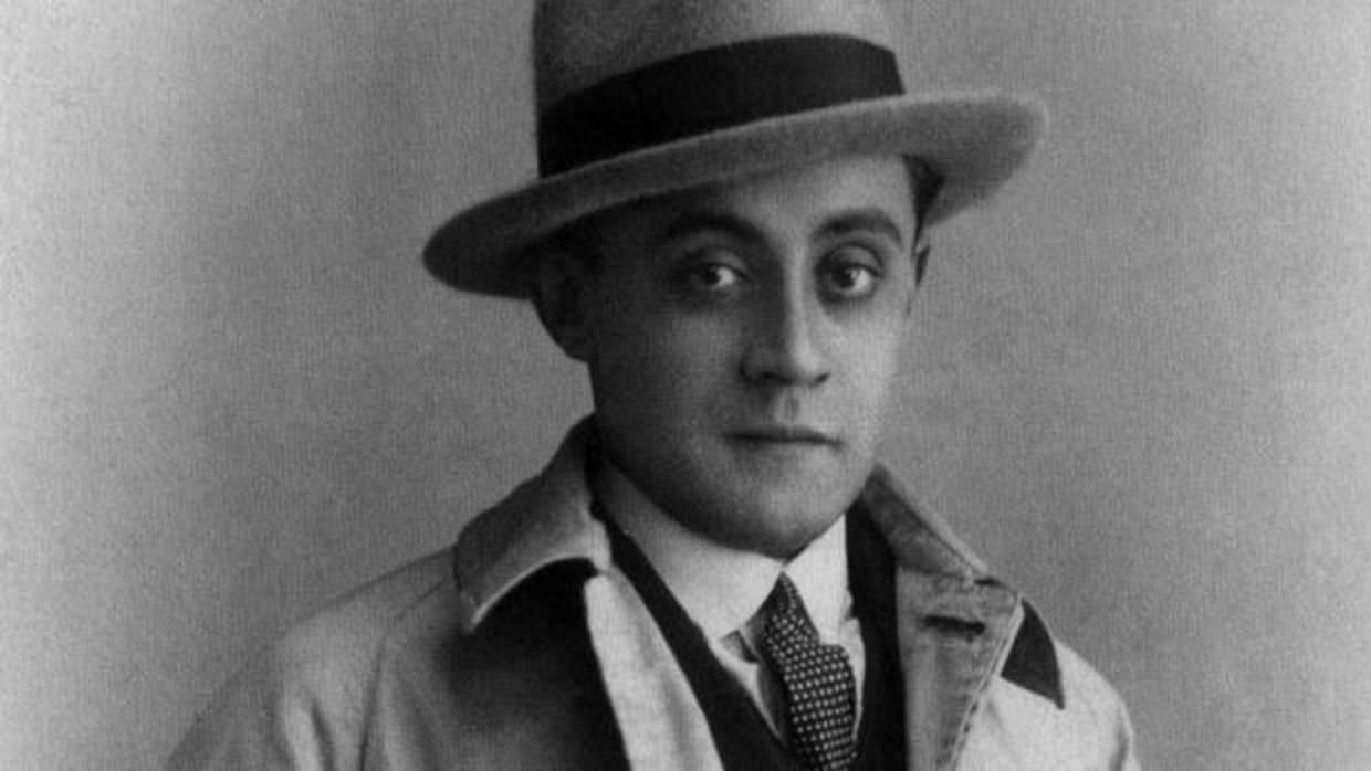 UN MARIDO SIN VACACIÓN, DE ENRIQUE JARDIEL PONCELA