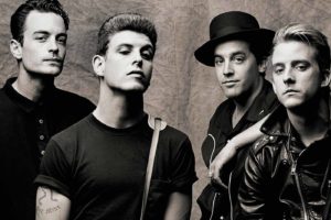 10 DISCOS DE PUNK QUE MARCARON UNA DÉCADA