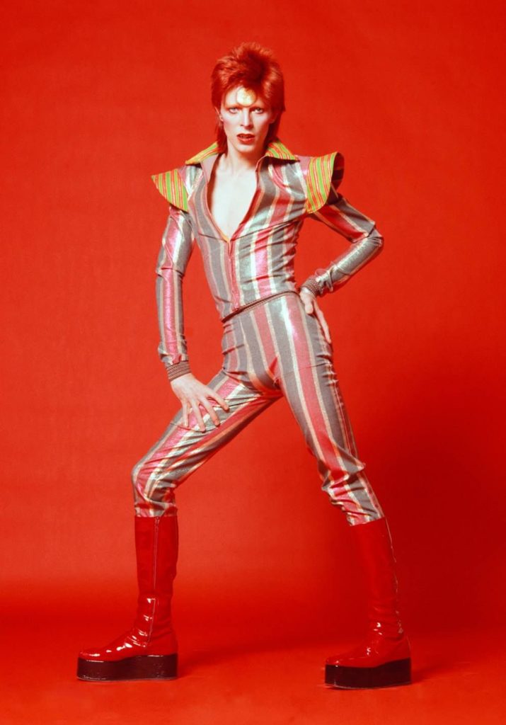 los trajes de David Bowie