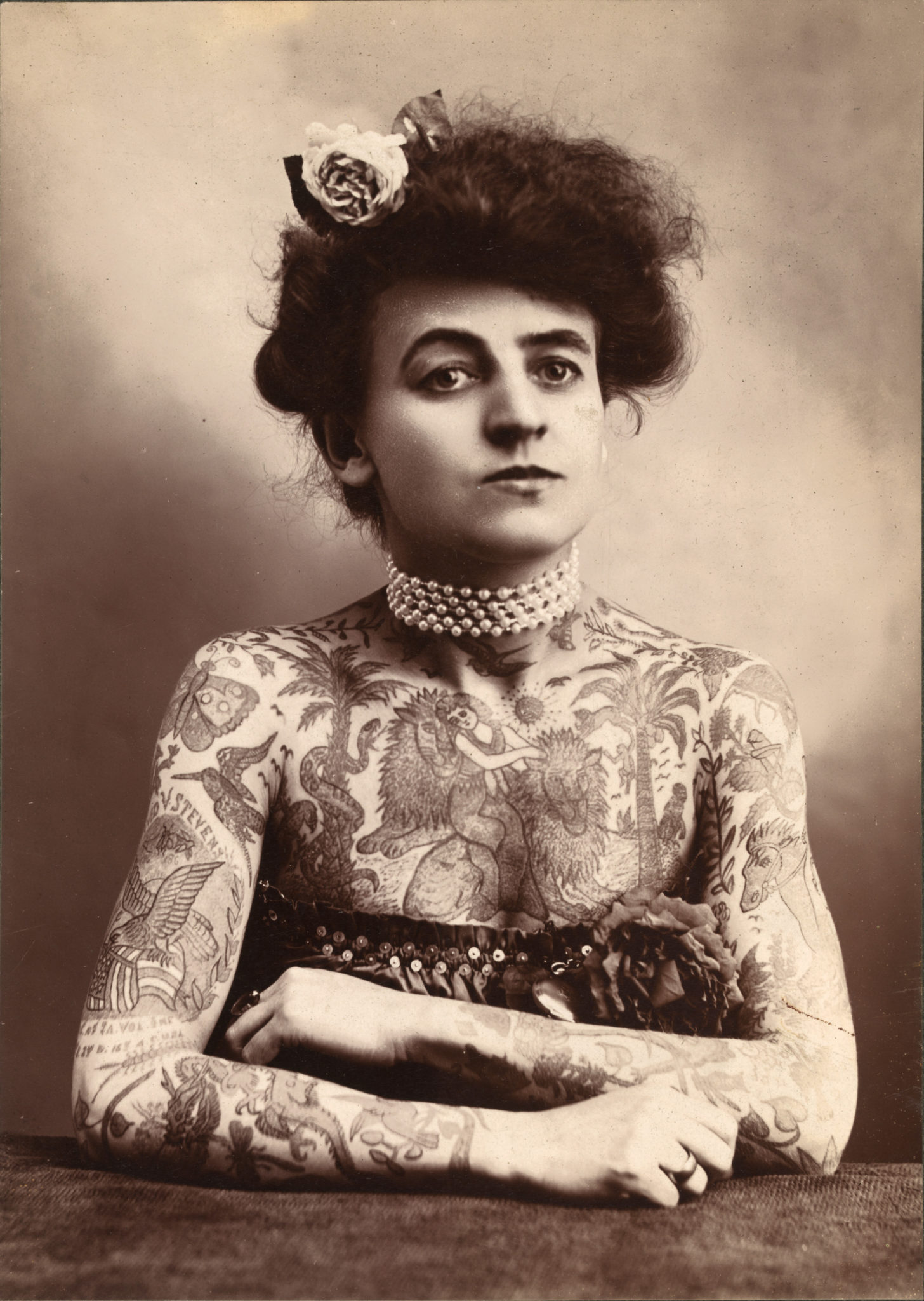Maud Wagner, la primera tatuadora profesional