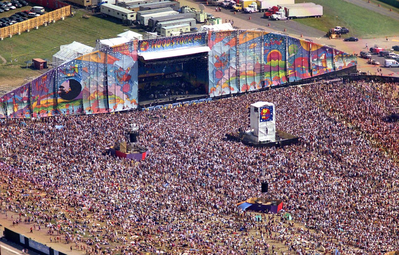 Woodstock-99 masivo