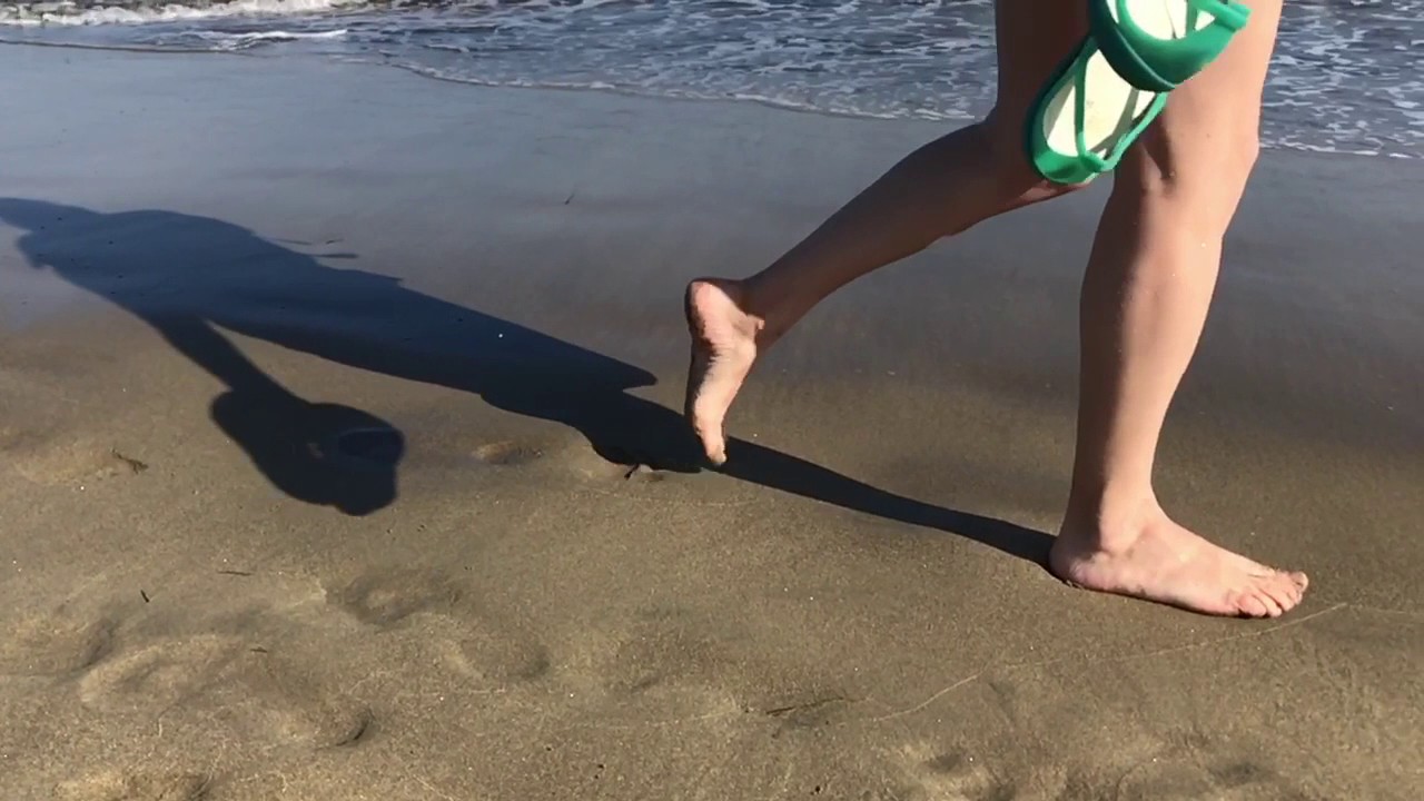 pies playa