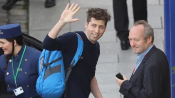 Qué es y qué esconde la ”mochila nuclear” de Sam Altman