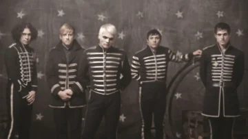 Así puedes comprar boletos para My Chemical Romance antes que nadie Mcr-the-black-parade