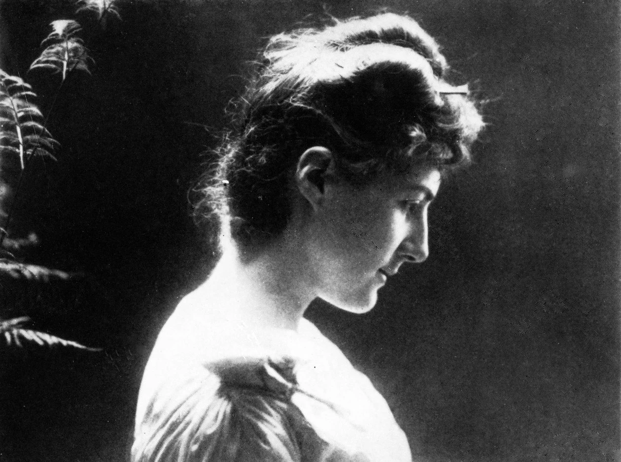 La mujer que persiguió a Nosferatu y le dio vida al arte gótico