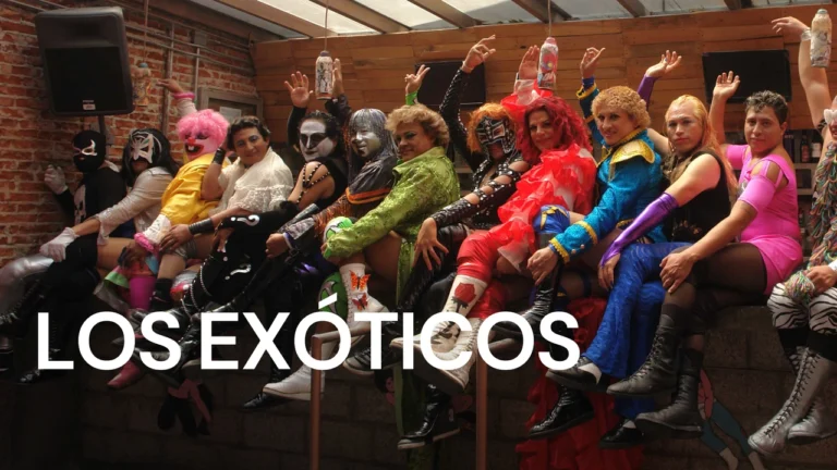 Dónde ver Los Exóticos: un documental sobre la historia de los luchadores más diversos de México