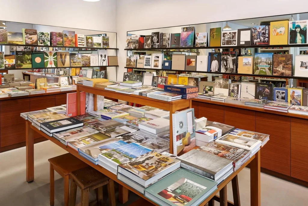Librería de Karl Lagerfeld en París