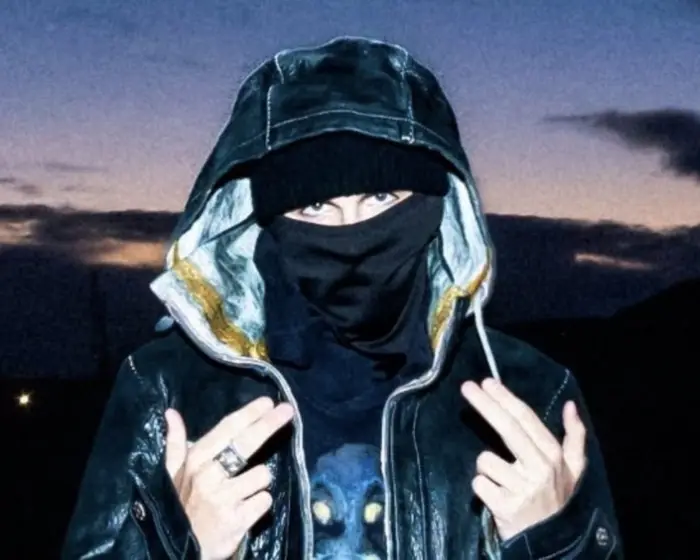 Timothée Chalamet es Esdeekid