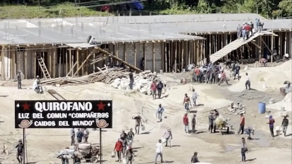 El EZLN construye un quirófano basado en saberes ancestrales