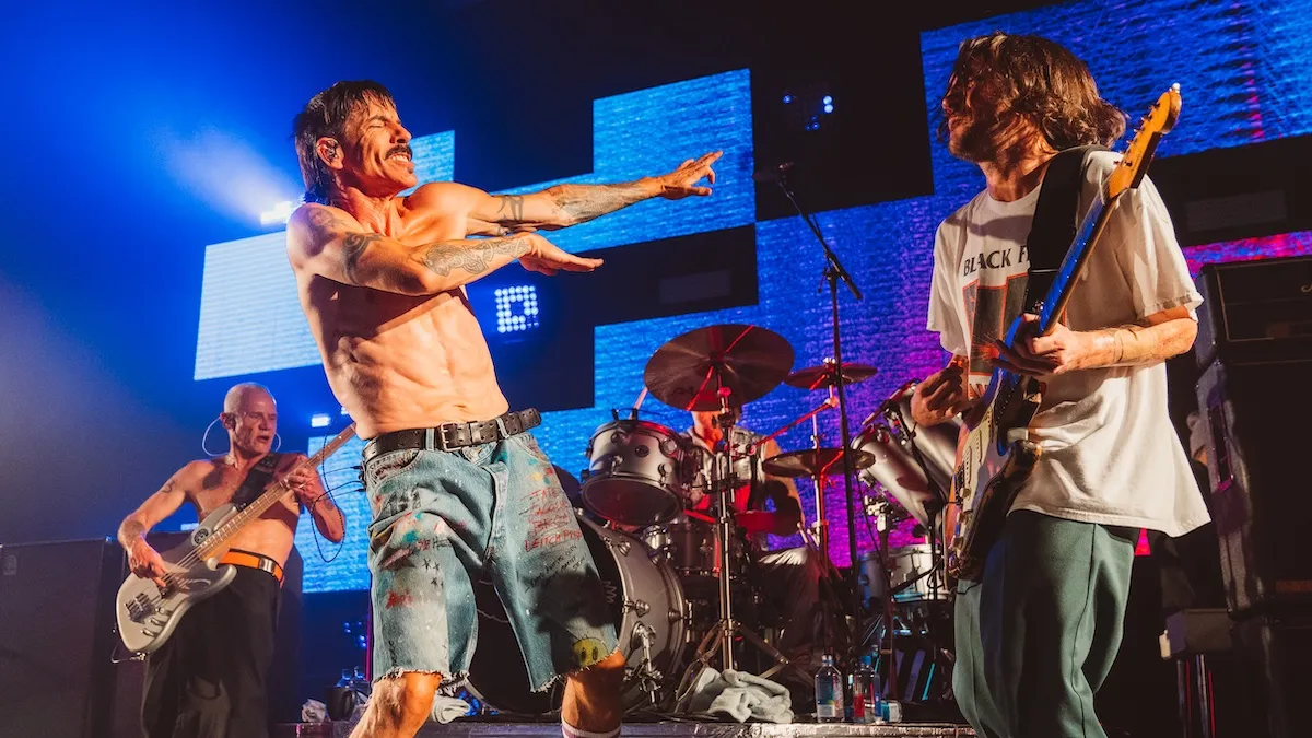 Los escándalos de los Red Hot Chili Peppers relacionados al acoso y abuso