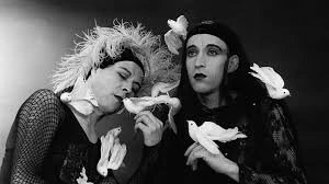 Yeguas del Apocalipsis: Colectivo que dinamitó el arte y la moral en Chile