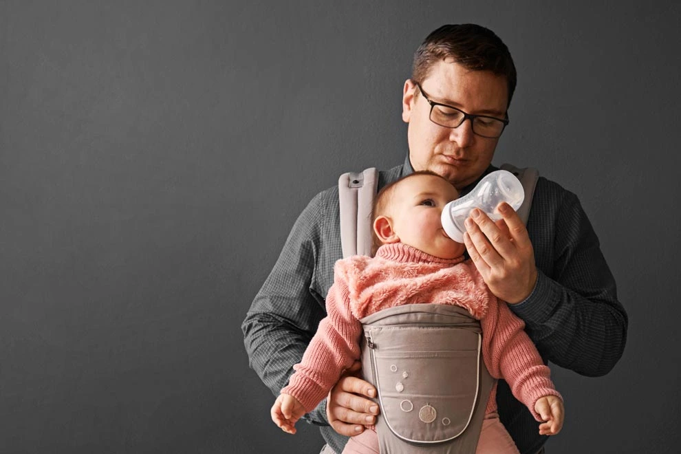 Hombre ejerciendo su paternidad de manera positiva a través de las nuevas masculinidades
Escuela de nuevas masculinidades en CDMX