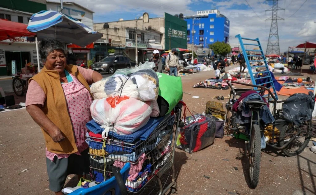 reubicación del tianguis de Las Torres