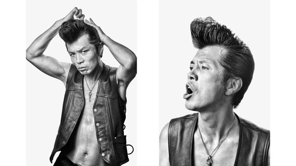 Perfil de un miembro de la tribu urbana Roller-zoku mostrando el peinado estilo Regent y chaqueta de cuero en Tokio.