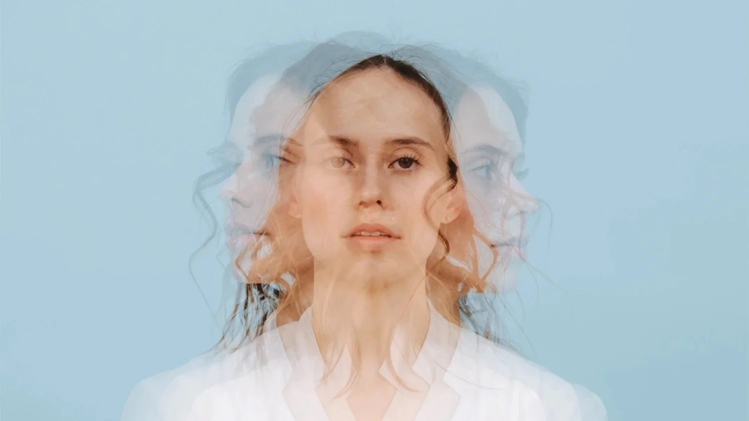 Los cortocircuitos de tu mente: La ciencia real detrás del «deja vú»